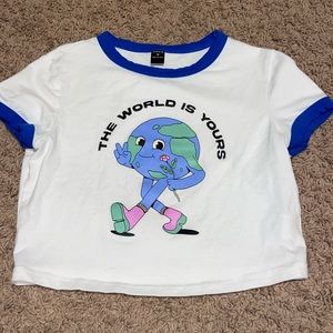that world is yours graphic crop t-shirt